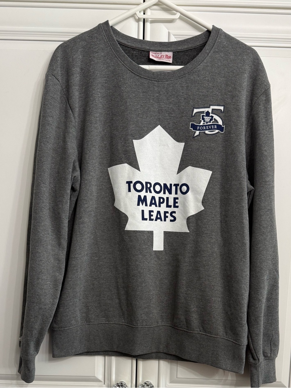 Mitchell & Ness Toronto Maple Leafs Grey Crewneck Long Sleeve Sweatshirt Mens XL